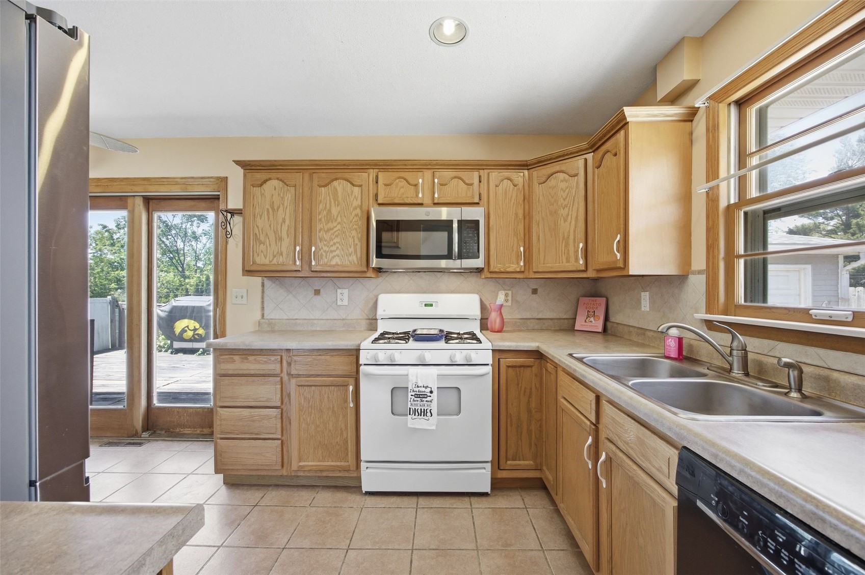 2448 Teresa Drive SW Cedar Rapids IA 52404