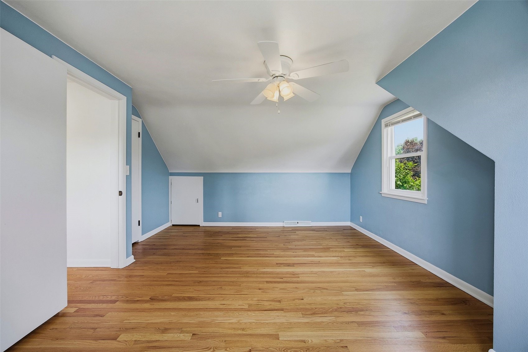 3858 Terrace Hill Drive NE Cedar Rapids IA 52402