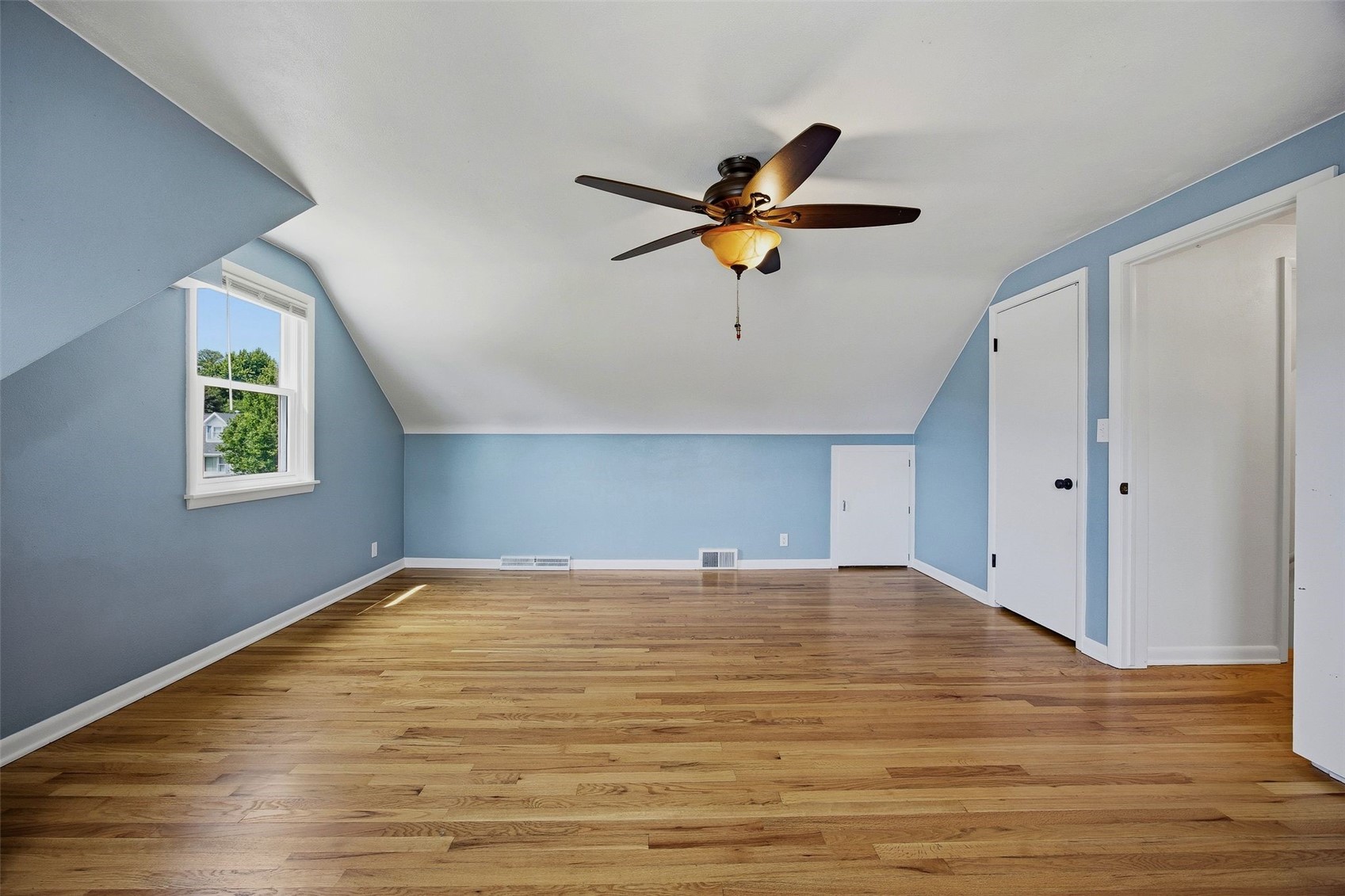 3858 Terrace Hill Drive NE Cedar Rapids IA 52402