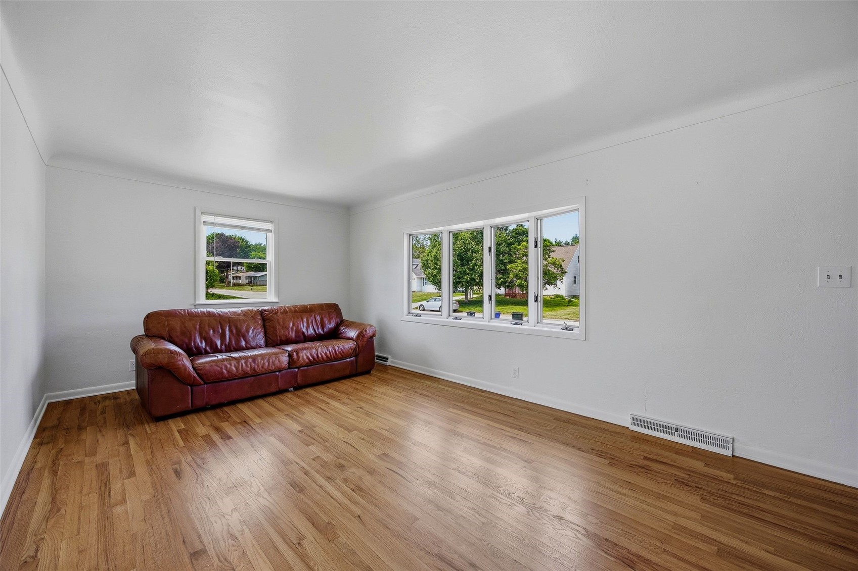 3858 Terrace Hill Drive NE Cedar Rapids IA 52402