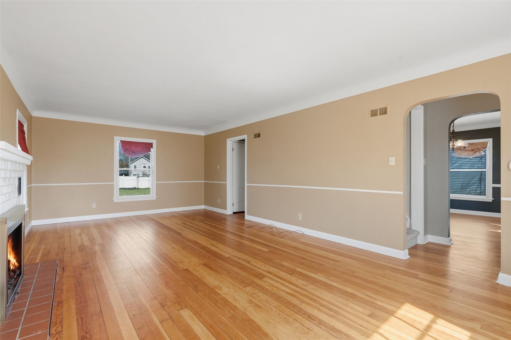 132 38th Street NE Cedar Rapids IA 52402