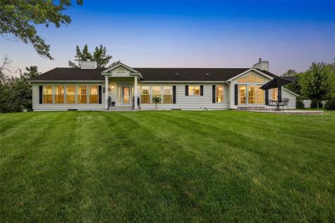 6000 Beverly Road SW Cedar Rapids IA 52404