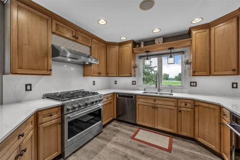 6000 Beverly Road SW Cedar Rapids IA 52404