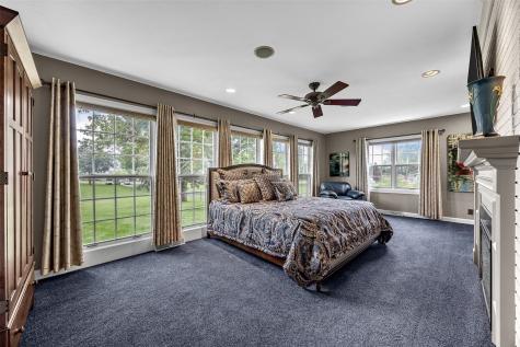 6000 Beverly Road SW Cedar Rapids IA 52404