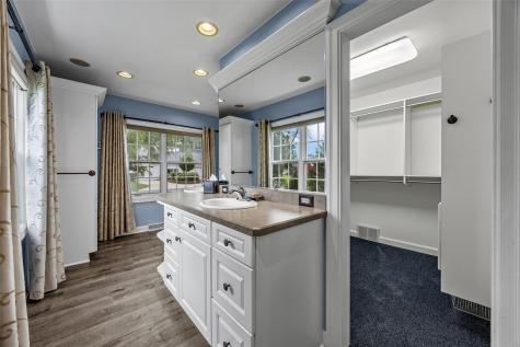 6000 Beverly Road SW Cedar Rapids IA 52404