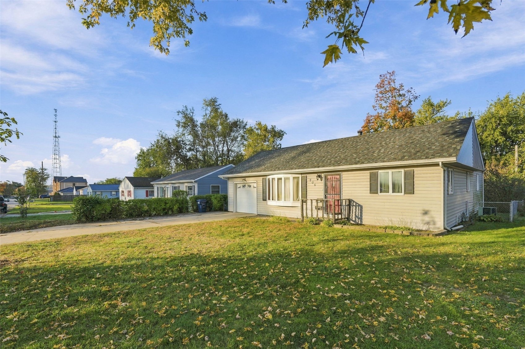 206 2nd Avenue Hiawatha IA 52233