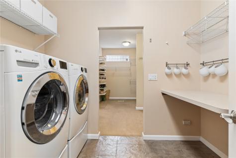 2650 Adirondack Drive NE Cedar Rapids IA 52402