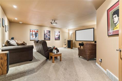 2650 Adirondack Drive NE Cedar Rapids IA 52402