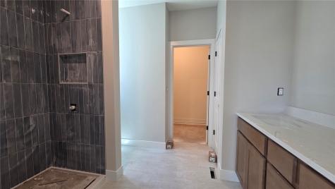8806 Zeppelin Avenue NE Cedar Rapids IA 52402
