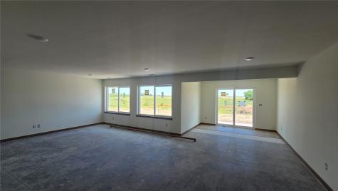 8806 Zeppelin Avenue NE Cedar Rapids IA 52402