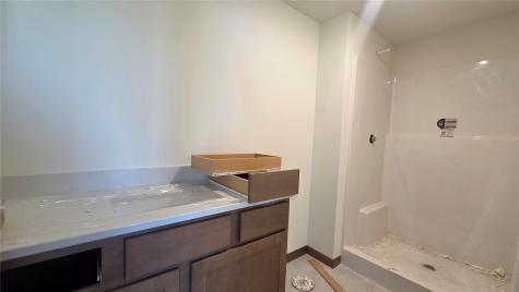 8806 Zeppelin Avenue NE Cedar Rapids IA 52402