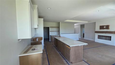 8806 Zeppelin Avenue NE Cedar Rapids IA 52402