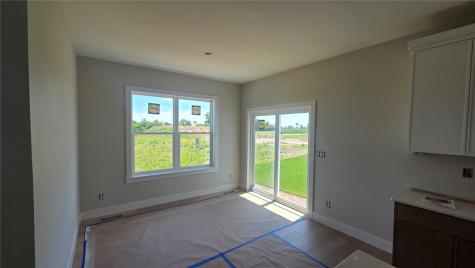 8806 Zeppelin Avenue NE Cedar Rapids IA 52402