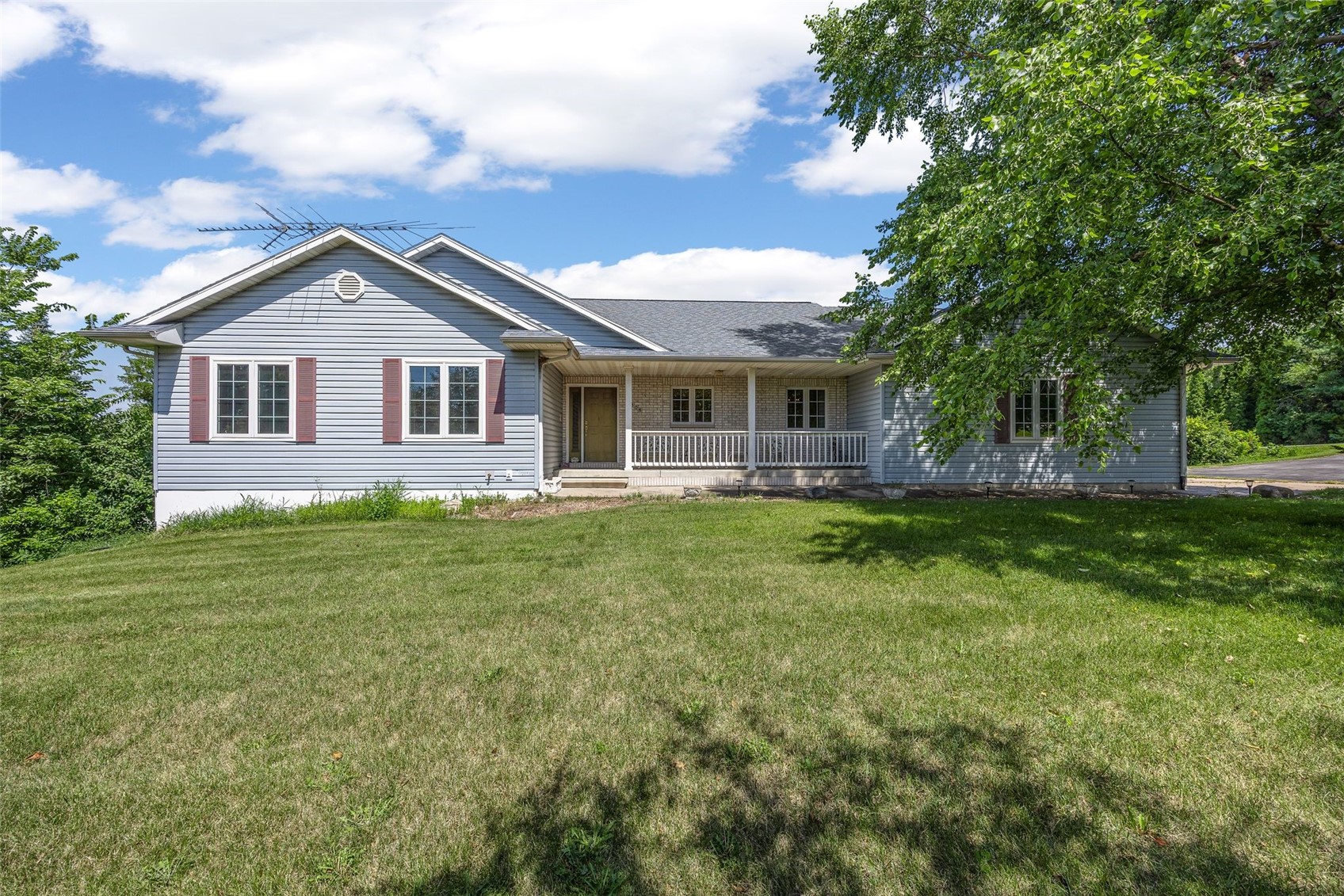 6808 Michael Road Palo IA 52324