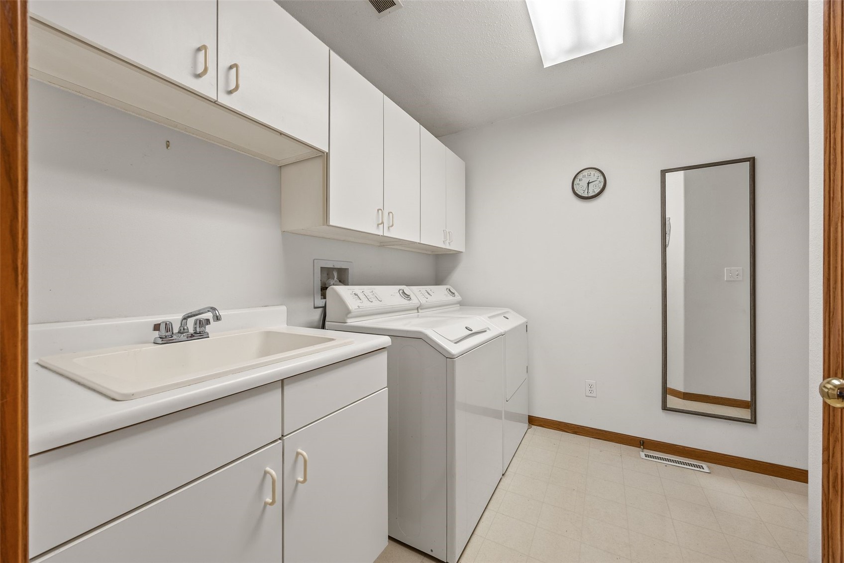 6808 Michael Road Palo IA 52324