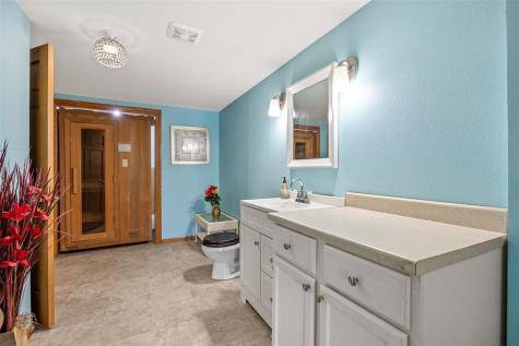 6808 Michael Road Palo IA 52324