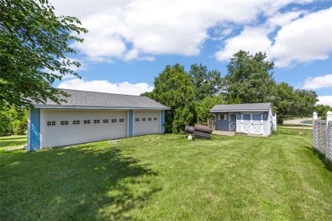 6808 Michael Road Palo IA 52324