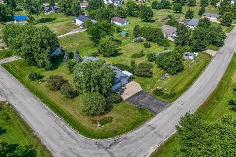 6808 Michael Road Palo IA 52324