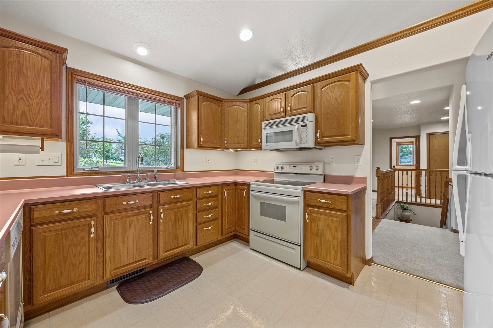 6808 Michael Road Palo IA 52324