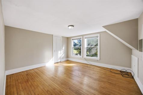317 10th Avenue SW Mt Vernon IA 52314