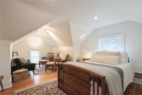 2335 Blake Boulevard SE Cedar Rapids IA 52403