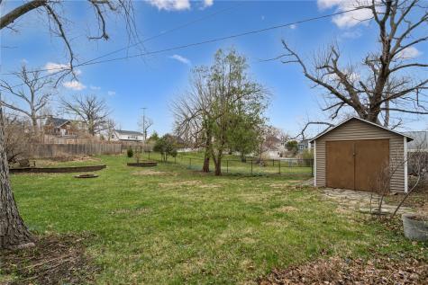 2335 Blake Boulevard SE Cedar Rapids IA 52403