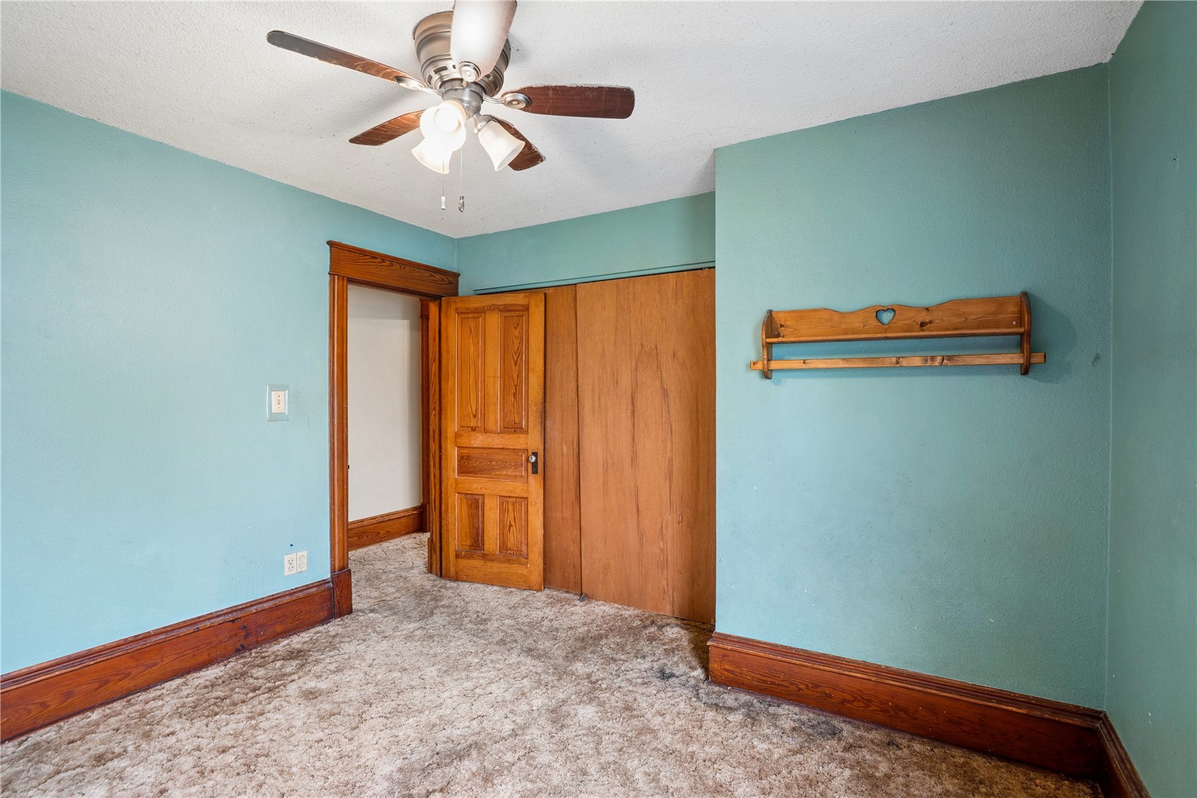 414 6th Avenue Clarence IA 52216