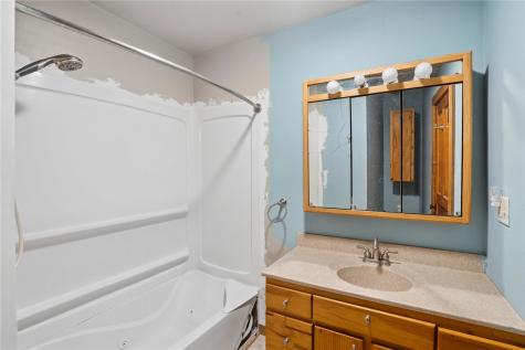 414 6th Avenue Clarence IA 52216