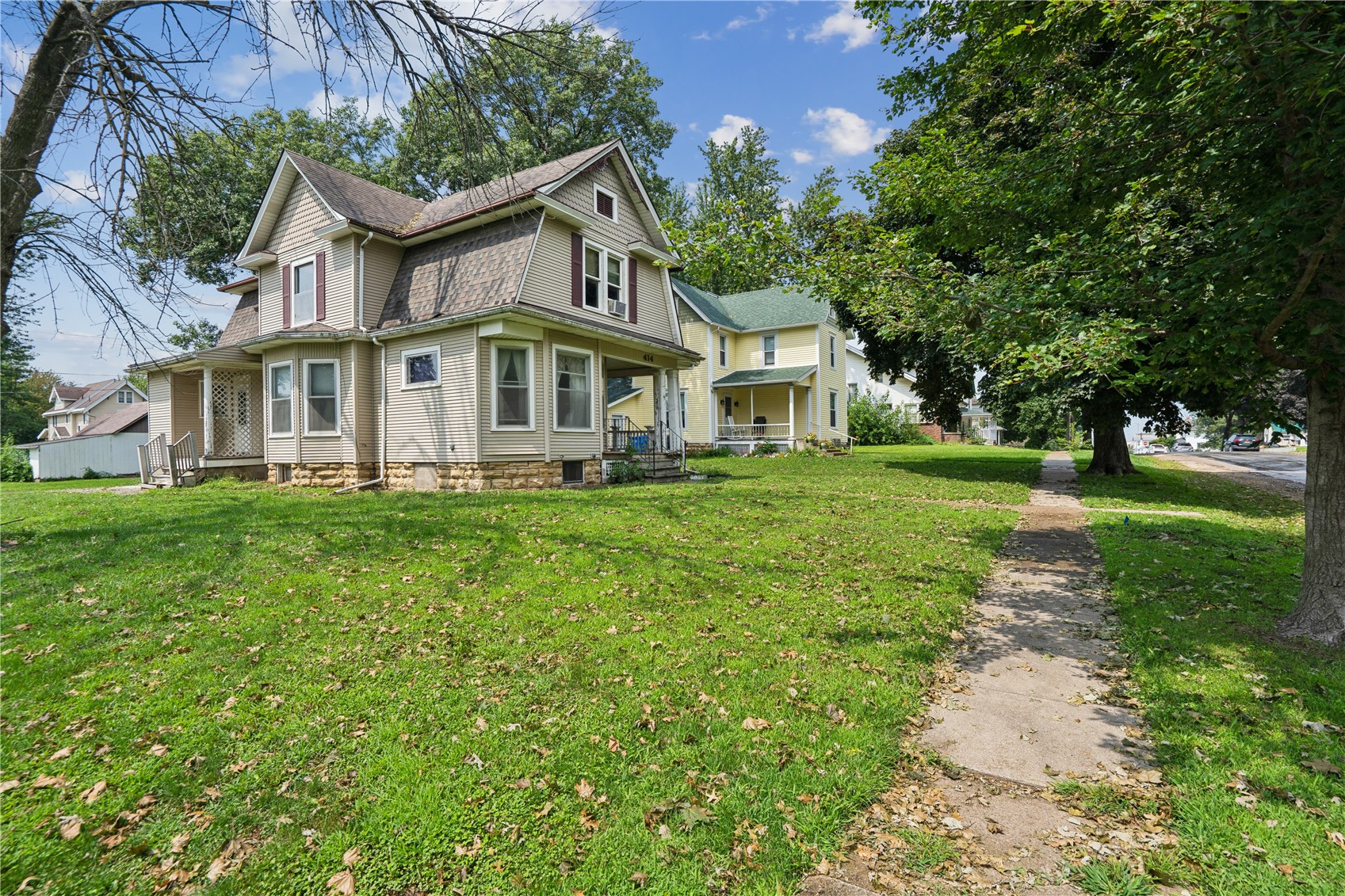414 6th Avenue Clarence IA 52216