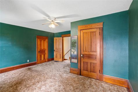414 6th Avenue Clarence IA 52216