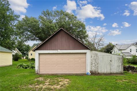 414 6th Avenue Clarence IA 52216