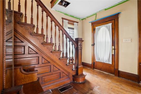414 6th Avenue Clarence IA 52216