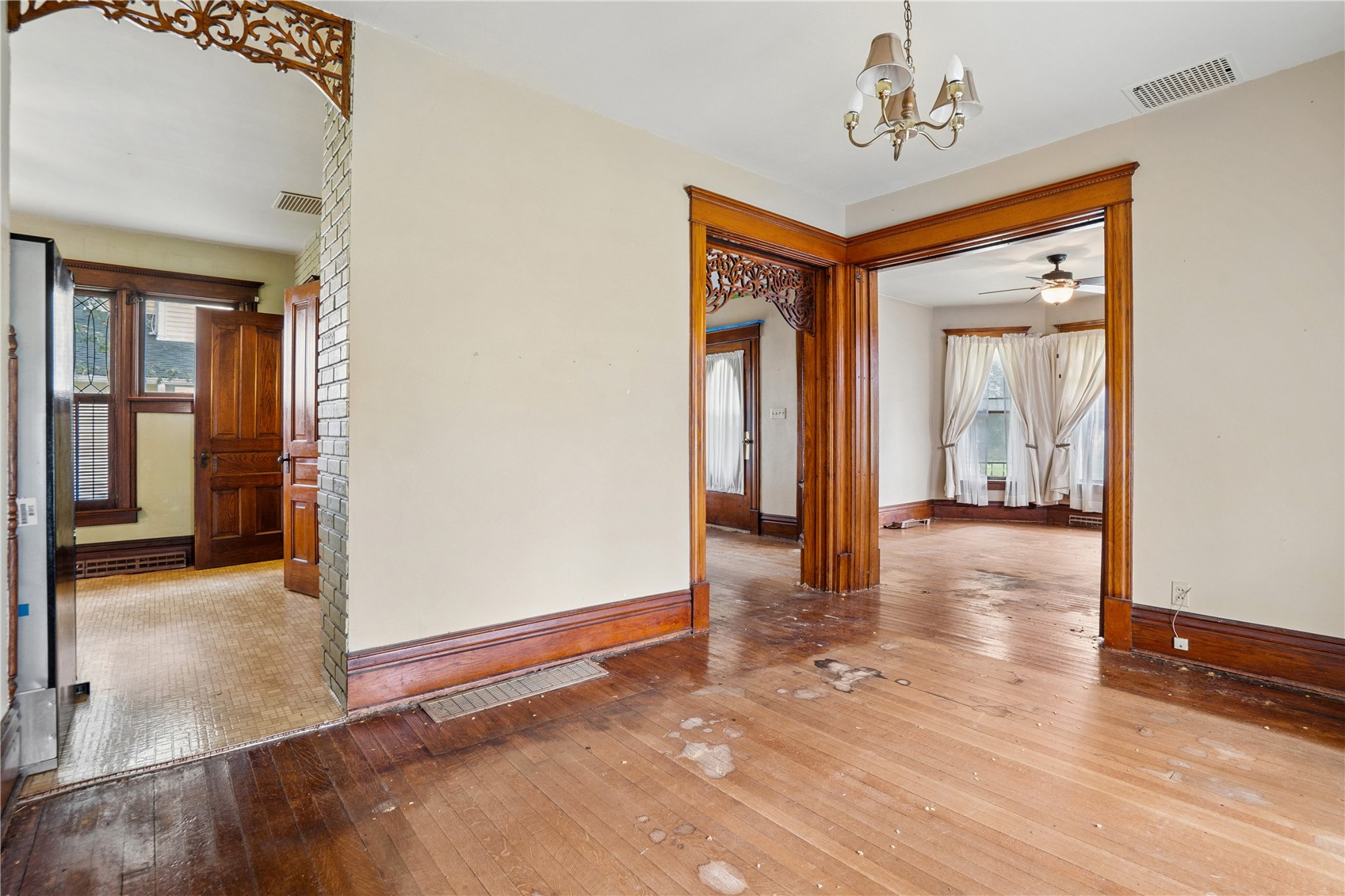 414 6th Avenue Clarence IA 52216