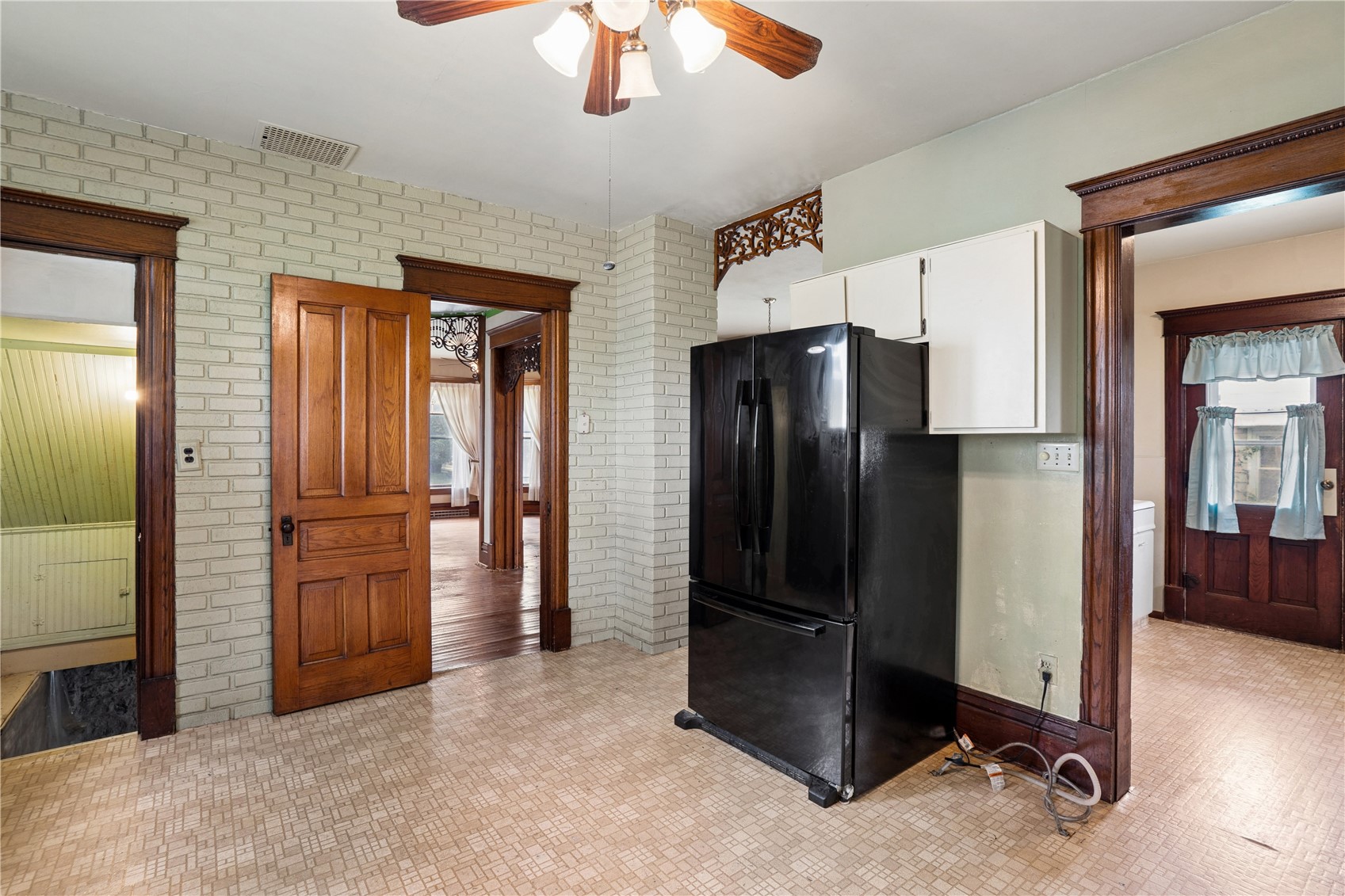 414 6th Avenue Clarence IA 52216
