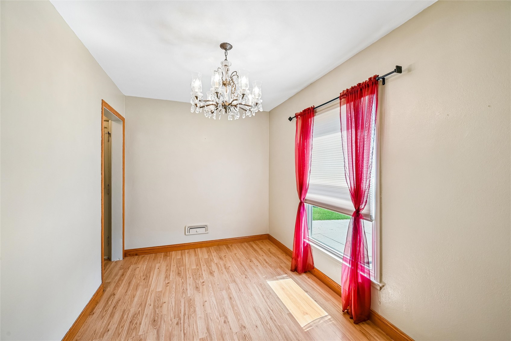 1020 25th Street NE Cedar Rapids IA 52402