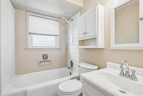 1020 25th Street NE Cedar Rapids IA 52402