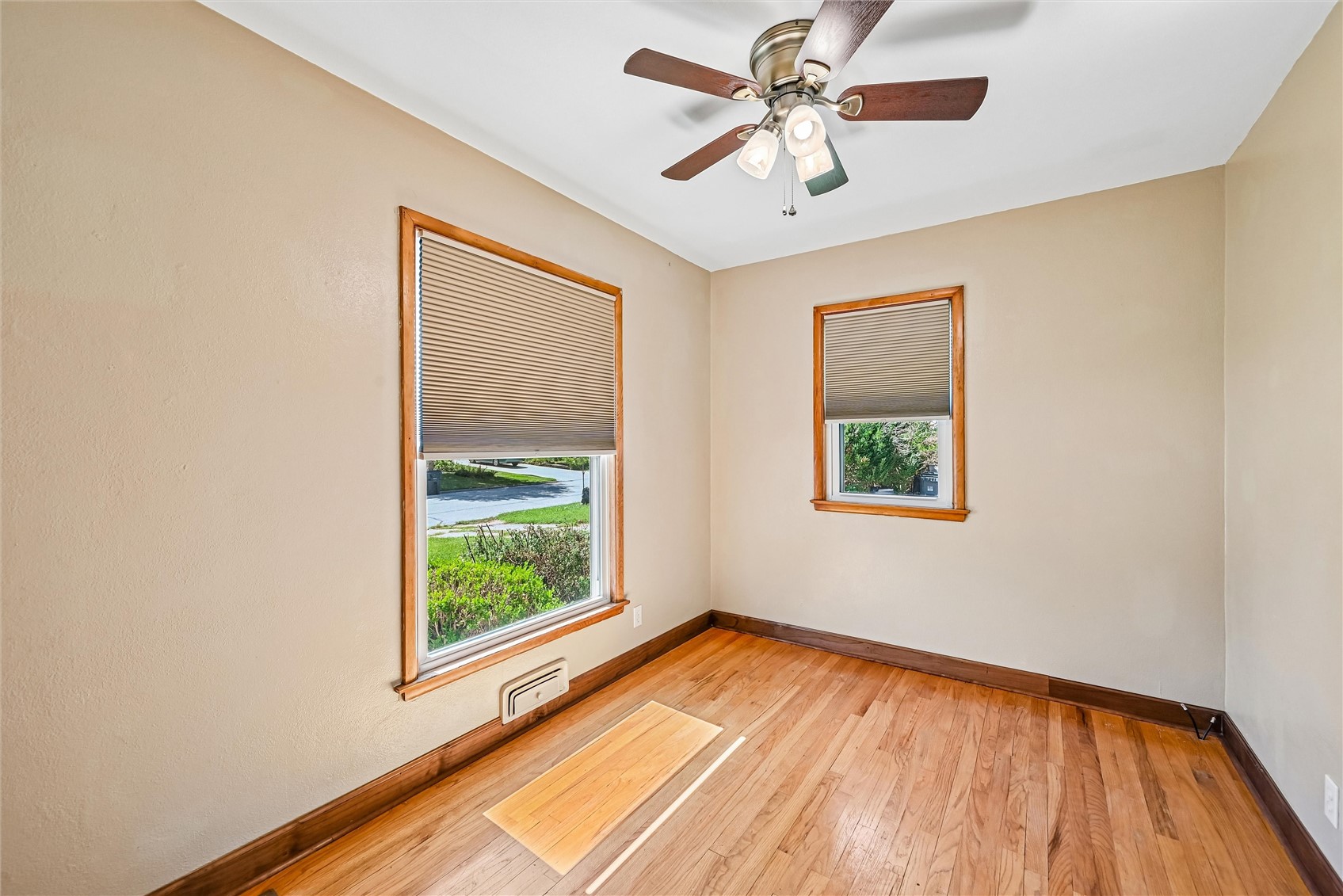 1020 25th Street NE Cedar Rapids IA 52402