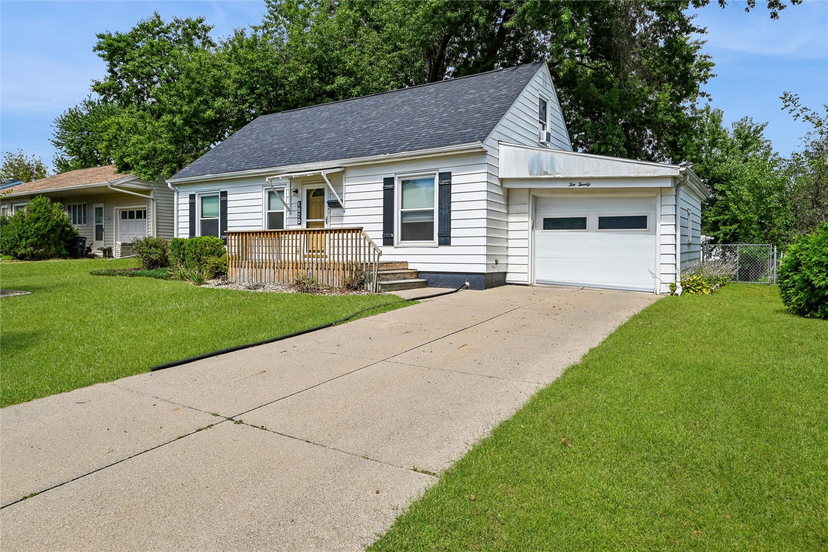 1020 25th Street NE Cedar Rapids IA 52402