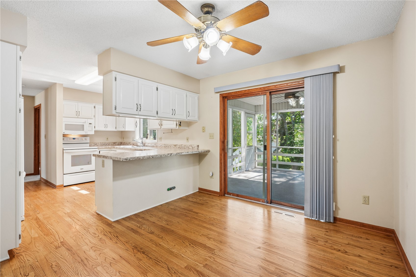 1129 Hampton Court Iowa City IA 52240