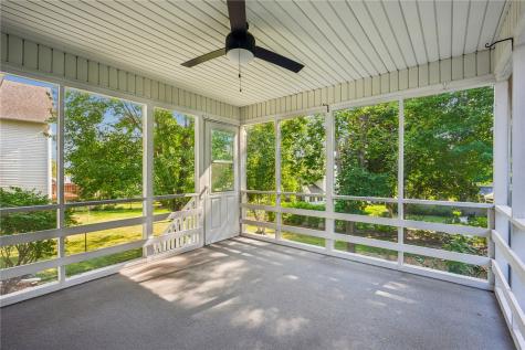 1129 Hampton Court Iowa City IA 52240