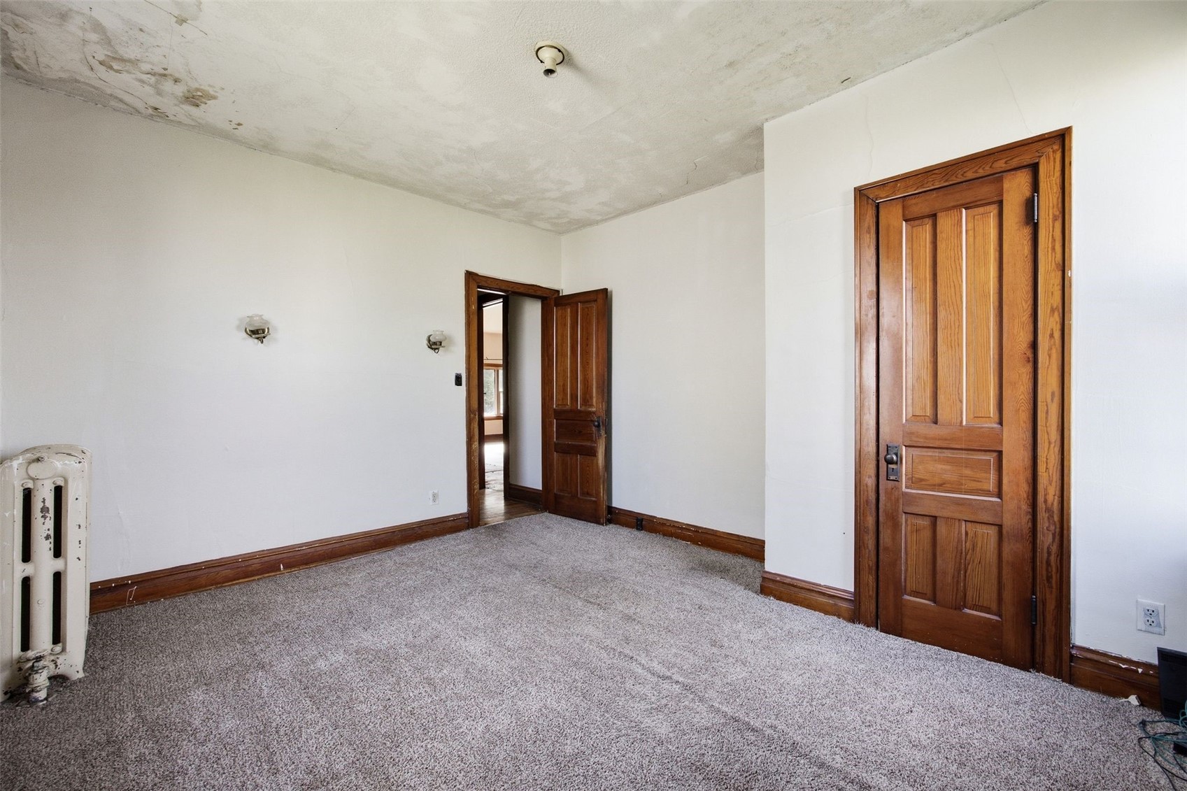 109 S Front Street Greeley IA 52050
