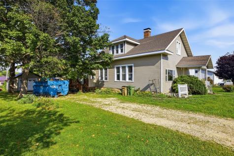 109 S Front Street Greeley IA 52050