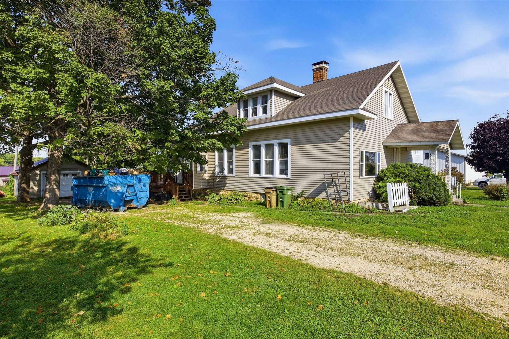 109 S Front Street Greeley IA 52050