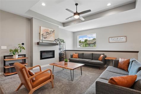 4064 Aster Court Marion IA 52302