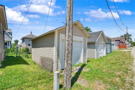 718 10th Avenue SW Cedar Rapids IA 52404