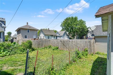 718 10th Avenue SW Cedar Rapids IA 52404