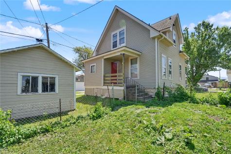 718 10th Avenue SW Cedar Rapids IA 52404