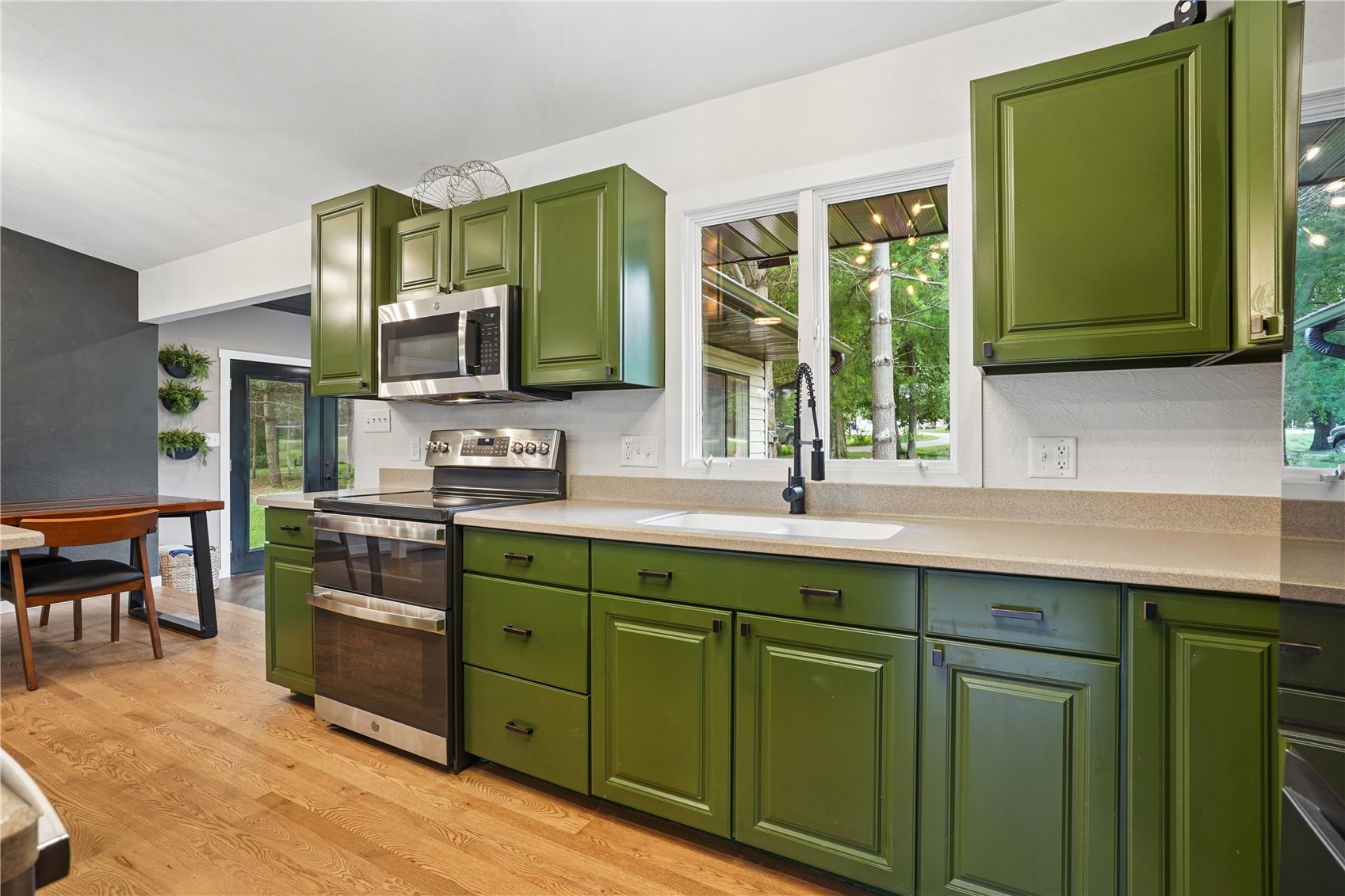 3307 55th Street Center Point IA 52213
