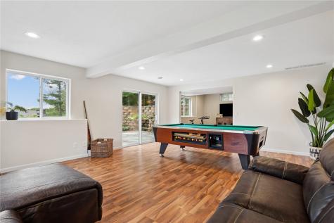 3307 55th Street Center Point IA 52213