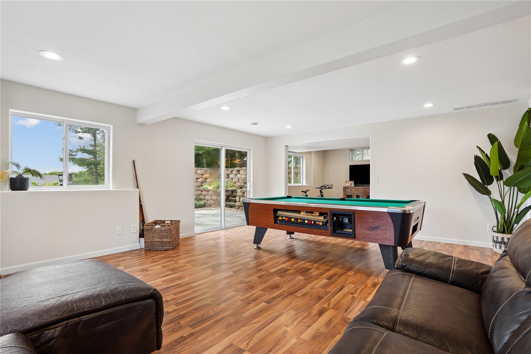 3307 55th Street Center Point IA 52213